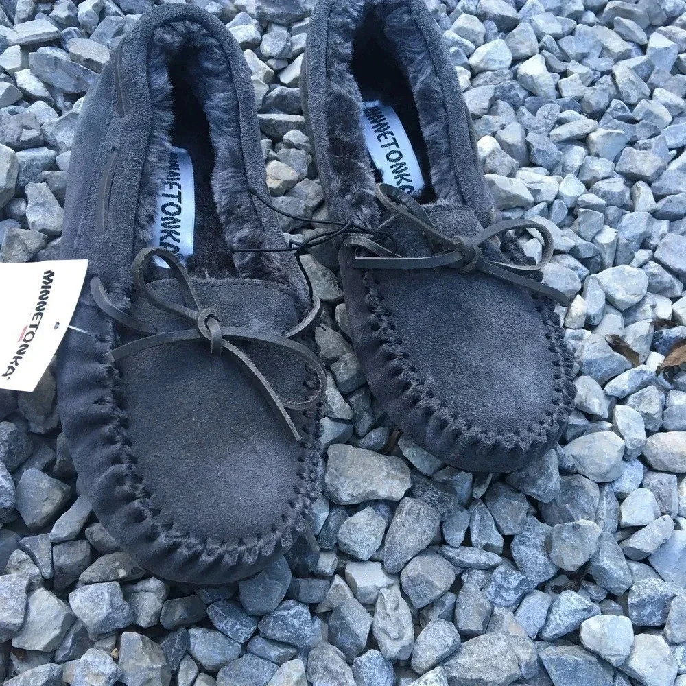 Minnetonka Baby's Petra Trapper Moccasin Charcoal Grey Slippers Size 5 NWT